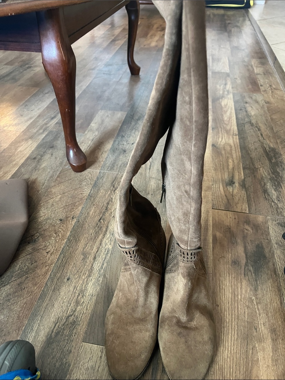 Vince Camino Suede Knee-High Boots in Taupe size 7